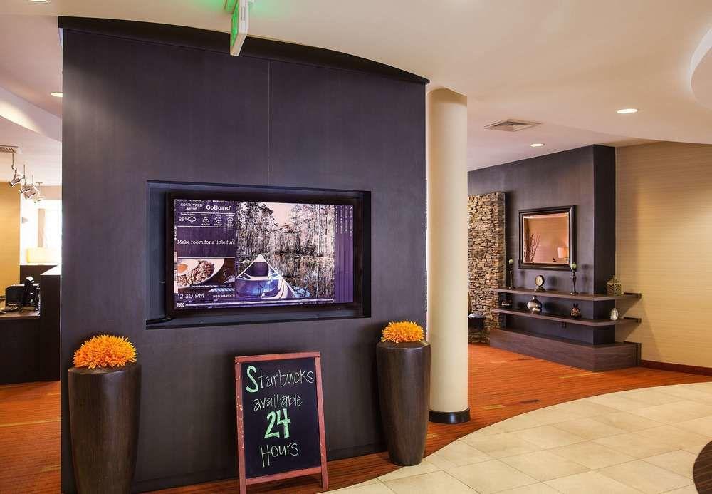 Отель Courtyard By Marriott Валдоста Экстерьер фото